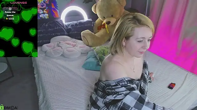 miss_lisaaa's cam snapshot