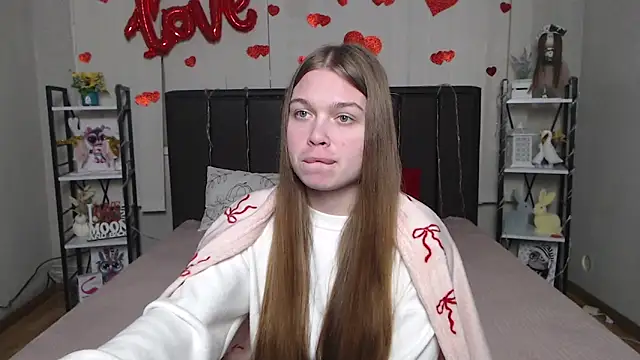 LaraPika's cam snapshot