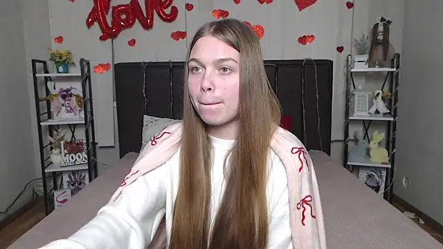 LaraPika's cam snapshot