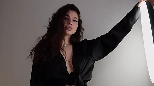 EmilyTrix live sex cam