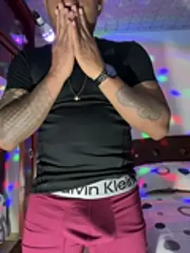 Saipuer31 live sex cam