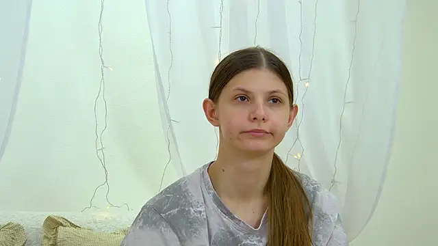 AudreyBarlow live sex cam