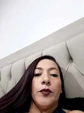 HoneyAngel2020 live sex cam