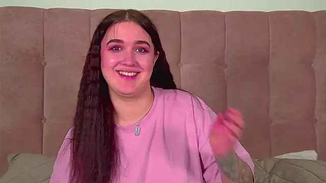 ChristinaMilton live sex cam