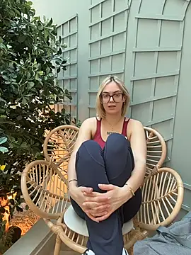 zoeypink live sex cam