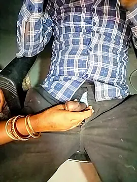 Hot_bhabhi300 live sex cam