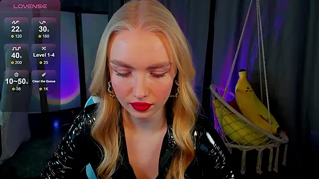 TessaGrays's cam snapshot