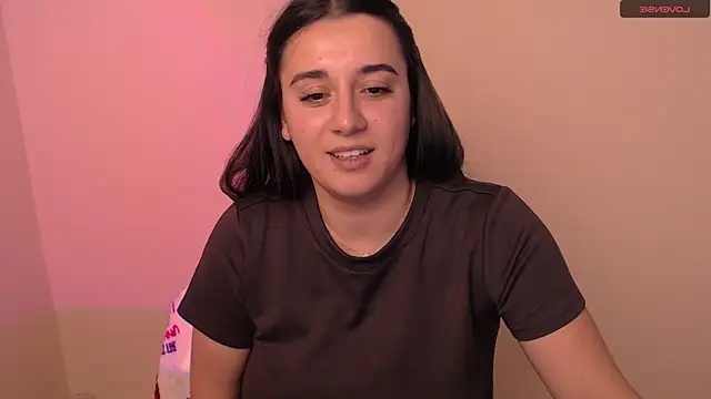 AlinaDoll_'s cam snapshot