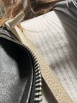 KishaMur's cam snapshot