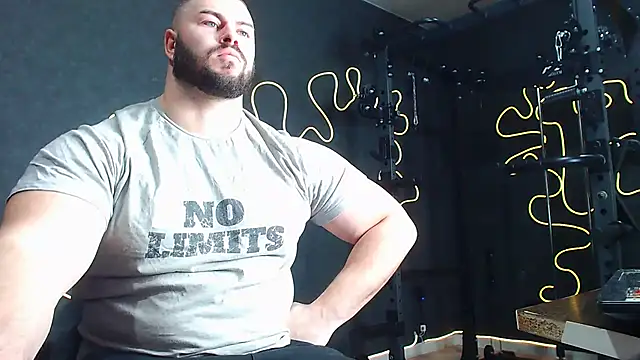 muscularjohnforuX live sex cam