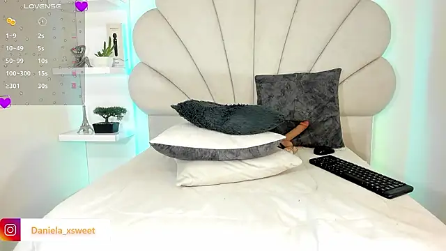 Danielaangelina live sex cam
