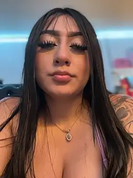 KittyRous live sex cam