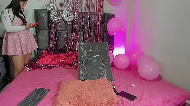 Esmeraldaa-'s cam snapshot