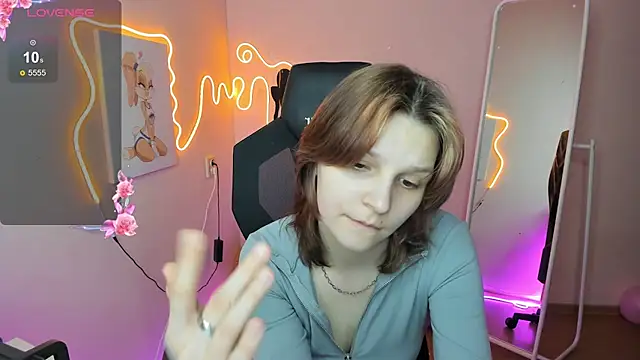 AudreyyKim live sex cam