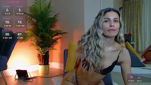 Avril_Cyrus's cam snapshot