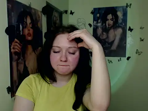 LadyAlice_'s cam snapshot