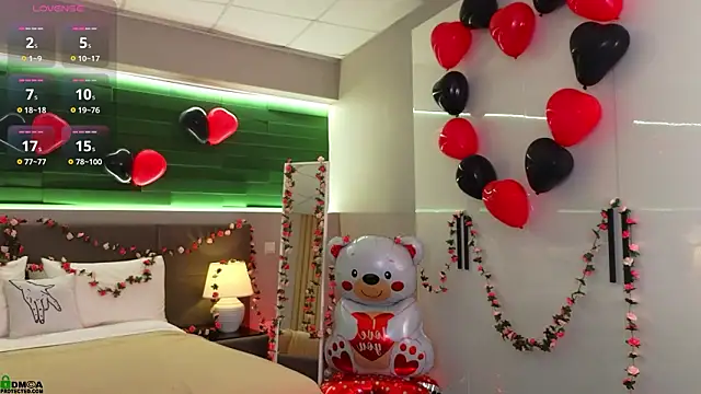 Rina_Red's cam snapshot