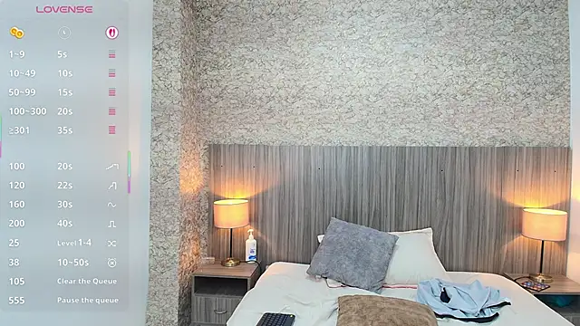 zoe_bermudez's cam snapshot