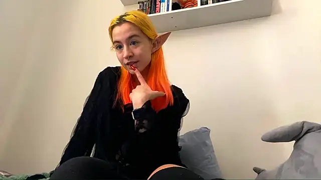 EmilyHein's cam snapshot