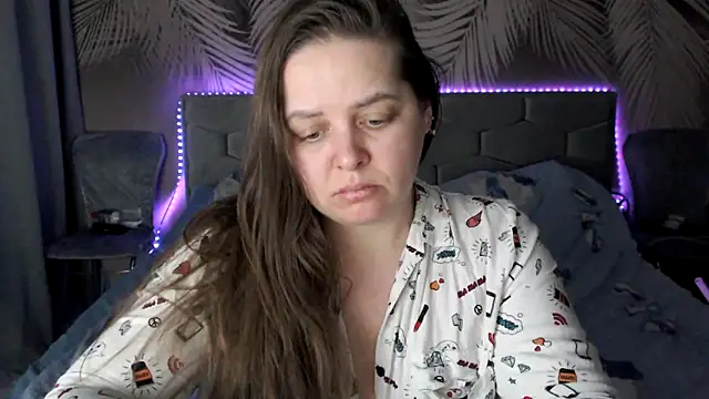 uliastar live sex cam