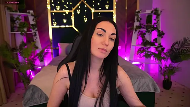 Effie_luvv's cam snapshot