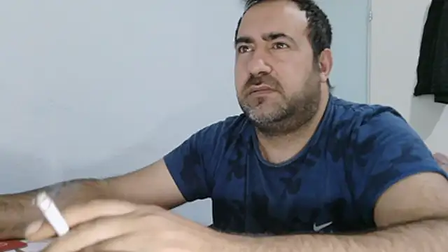 big_snakee live sex cam