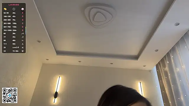 LouiseChavez's cam snapshot