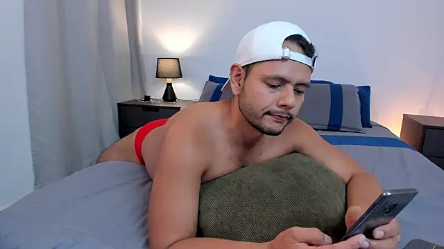 Nate_Ocean live sex cam