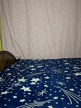 Sassy-Annie's cam snapshot