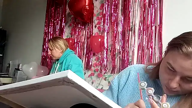 ElenaMaeer's cam snapshot