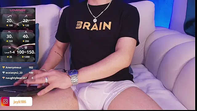 Guccy_Boy_Club's cam snapshot