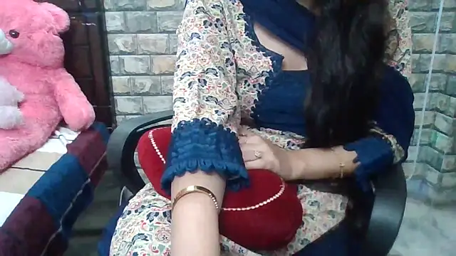 Sexy_iknoor's cam snapshot