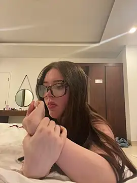 cherryrosealiee live sex cam