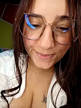 Mysticdooll69 live sex cam