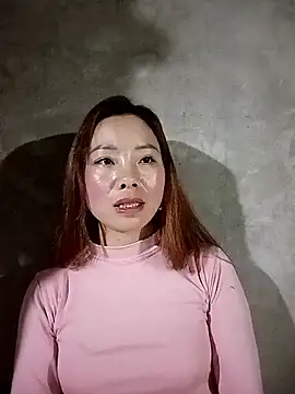 milo123-xx live sex cam