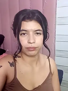 petite_coral's cam snapshot