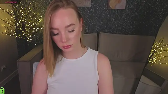 DaraLex_'s cam snapshot