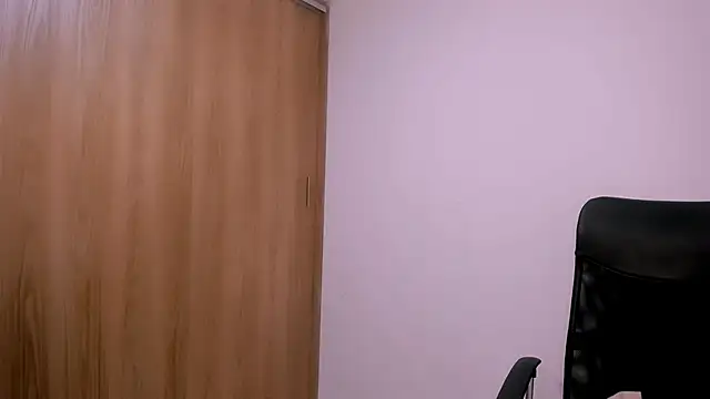 Toy_boy777 live sex cam