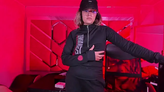 Olivia_Fox69's cam snapshot