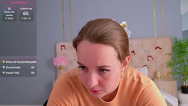 JaniceCollins live sex cam