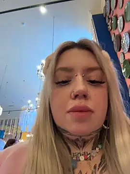 Chiibi's cam snapshot