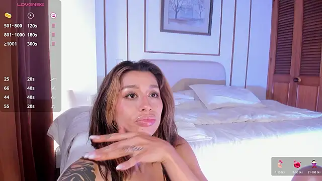 ConnieDeep's cam snapshot