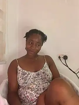 MISSMAYSROOM's cam snapshot