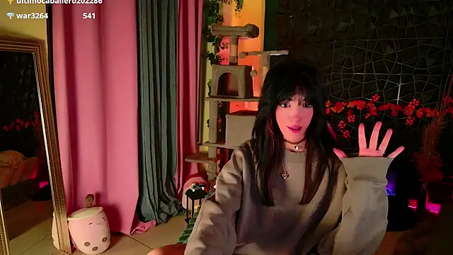 Ari-Nana live sex cam