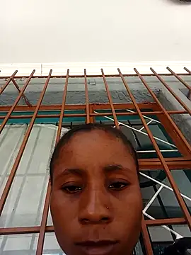 HotPetite_25's cam snapshot