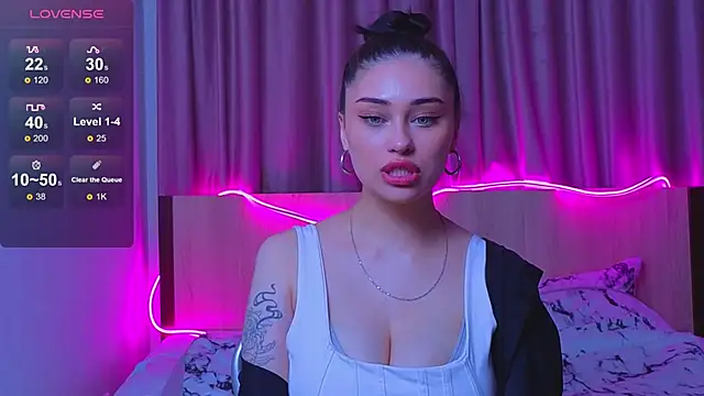 Sofia_Plump's cam snapshot