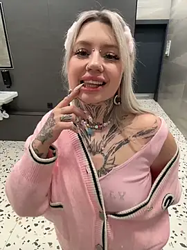 Chiibi's cam snapshot