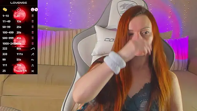 FlamyGold's cam snapshot