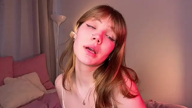 pienaple's cam snapshot