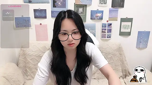 LiLiYbaby live sex cam